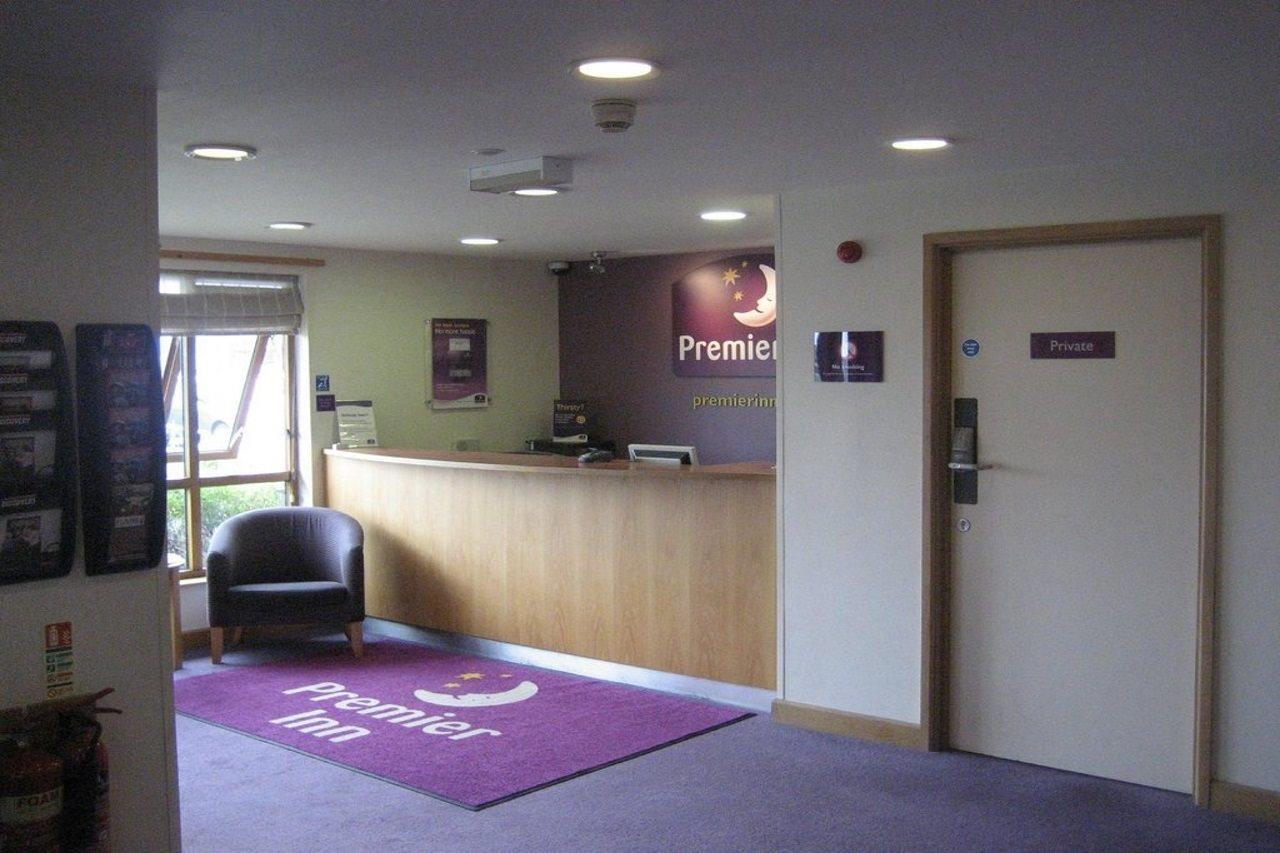 Premier Inn Carrickfergus Eksteriør bilde